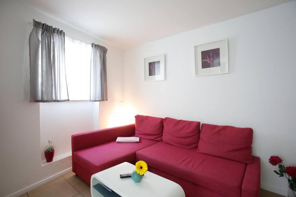 Sunny Apartment At Rostock - Pink Εξωτερικό φωτογραφία